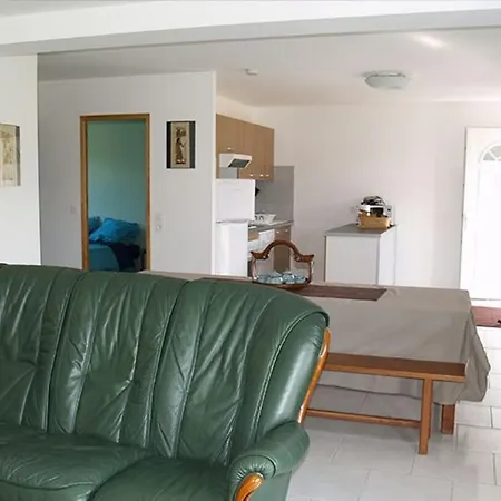 Gite Des Mesanges Haybes Room photo